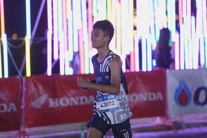 BIB: 43002
                            <button type="button" onclick="openModal(23230544)" class="btn btn-primary btn-sm float-right btn-popup" data-toggle="modal" data-target=".modal-high-quality">
                        <i class="fas fa-shopping-cart"></i> Add to Cart
                    </button>
                                            <button type="button" onclick="isThisMe(23230544, true)" class="btn btn-success btn-sm float-right btn-popup btn-isme hidden" data-toggle="tooltip" data-placement="bottom" title="นี่คือรูปของคุณใช่ไหม คลิกที่นี่เพื่อเอาเข้าอัลบั้ม">
                        <i class="fas fa-plus"></i> Add to album
                    </button>
                    <button type="button" onclick="isThisMe(23230544, false)" class="btn btn-warning btn-sm float-right btn-popup btn-isnotme hidden">
                        <i class="fas fa-ban"></i> Remove from album
                    </button>